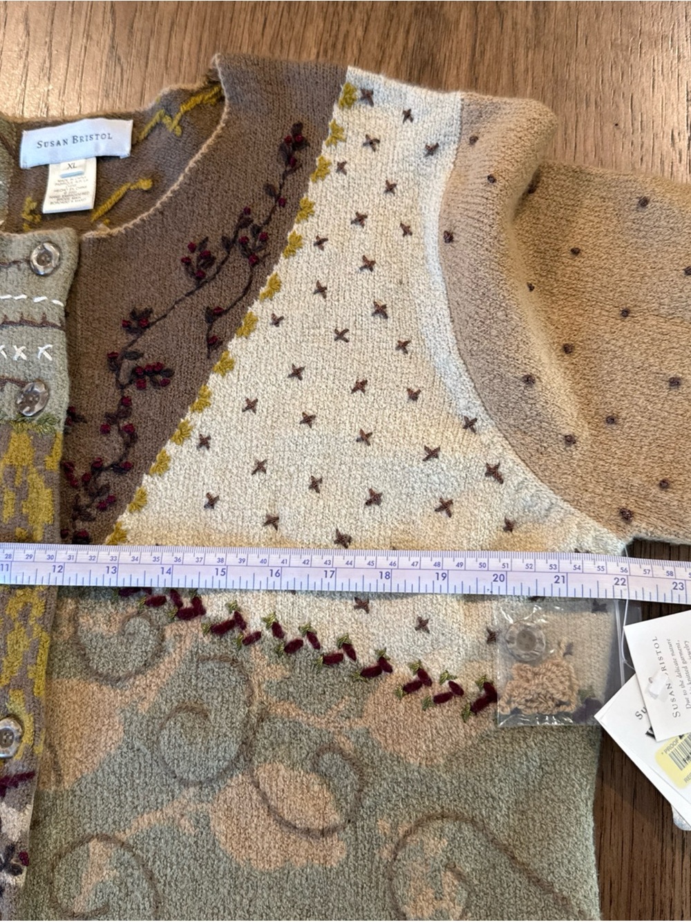 Susan Bristol Hand Embroidered Brown Cardigan Button Sweater Sz XL NEW - Picture 7 of 8